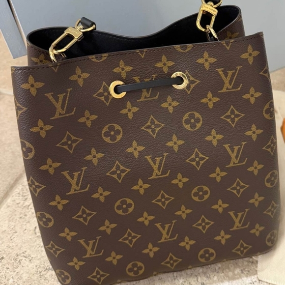 Louis Vuitton shoulder bag - Picture 5 of 5